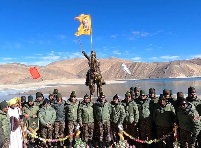 Pangong Tso: Shivaji Maharaj Statue Installed at 14,300 Ft in Eastern Ladakh Pangong Tso: Shivaji Maharaj Statue Installed at 14,300 Ft in Eastern Ladakh