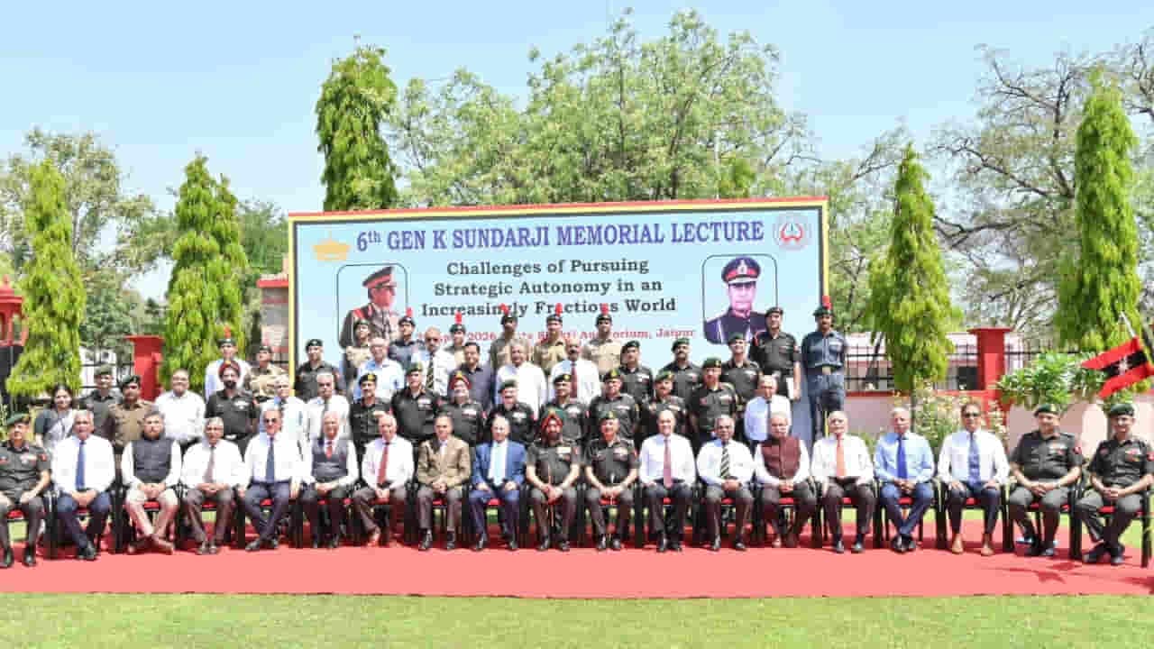 मैकेनाइज्ड इन्फैंट्री के रेजिंग डे पर सप्त शक्ति कमांड के कमांडर बोले- ‘स्ट्रेटेजिक ऑटोनॉमी’ पर टिकी है देश की सुरक्षा 1 Mechanised Infantry Raising Day