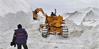 लेह-मनाली हाईवे खोलने की तैयारी शुरू, BRO ने शुरू किया स्नो क्लियरेंस ऑपरेशन Leh-Manali Snow Clearance
